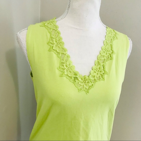 Coldwater Creek Lace Trim Tank - Picture 2 of 3